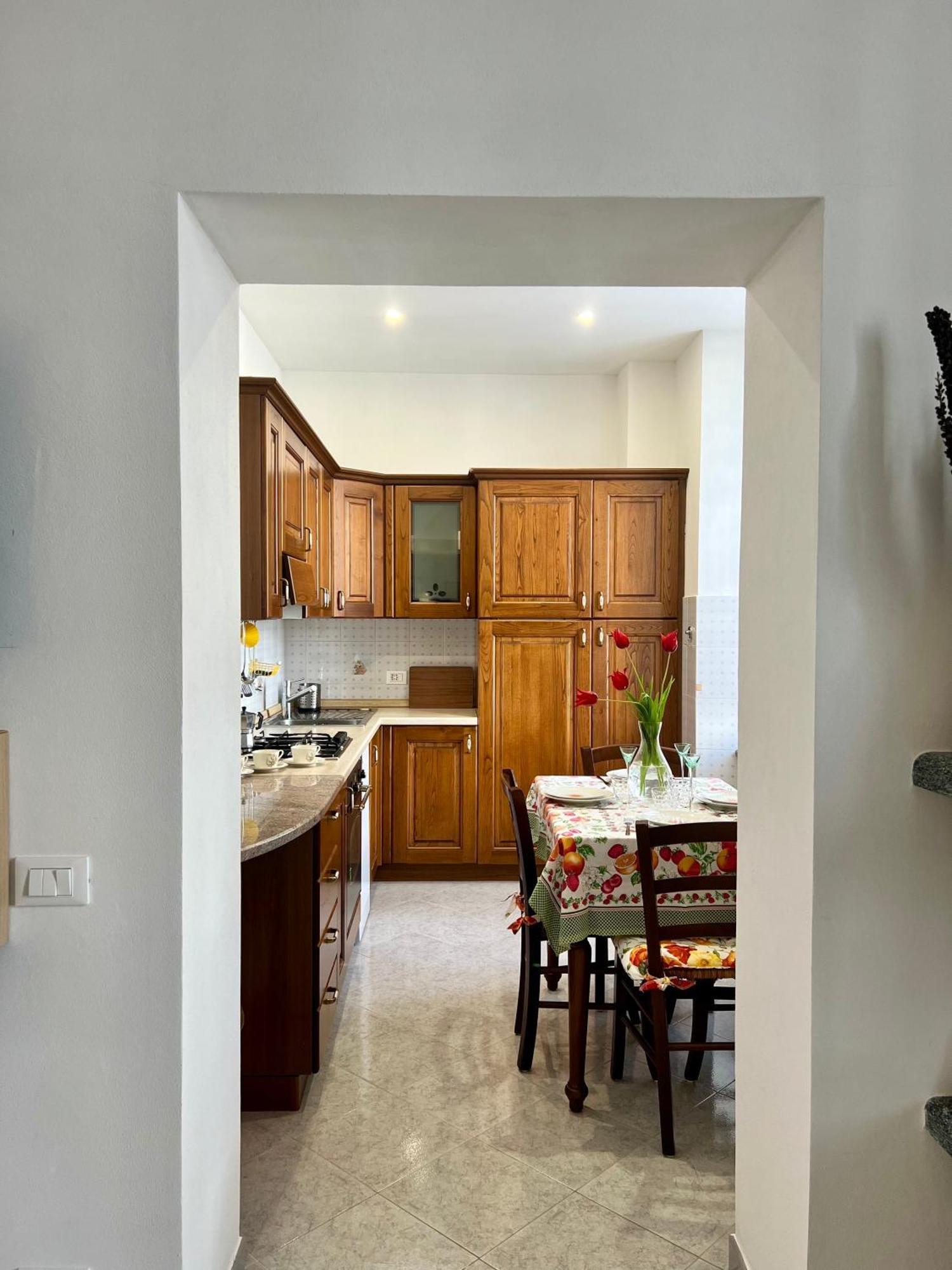 Casa Irene Apartment ฟิวิซซาโน ภายนอก รูปภาพ